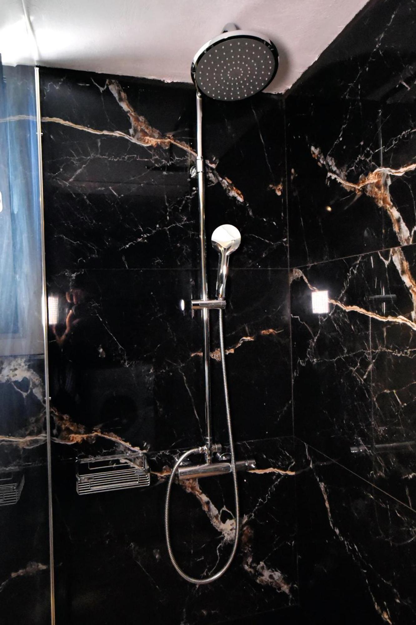Artemis Apartment Agriá Ngoại thất bức ảnh